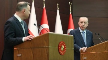 Cumhurbaşkanı Erdoğan'dan Polanya'ya Ukrayna mesajı: En iyi T&uuml;rkiye anlar