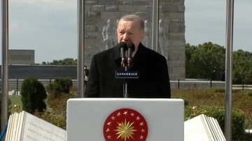 Cumhurbaşkanı Erdoğan'dan tarihi g&uuml;nde &ouml;nemli a&ccedil;ıklamalar