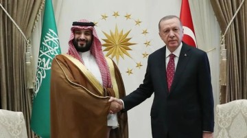 Cumhurbaşkanı Erdoğan,&nbsp;Suudi Arabistan Veliaht Prensi ile g&ouml;r&uuml;şt&uuml;