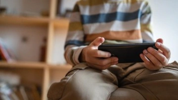 Danimarka sosyal medyaya yaş sınırı getirdi: Artık 15 yaş altı kullanamayacak