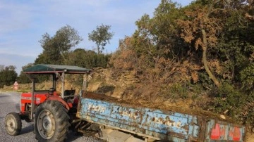 Dedesinin kullandığı traktör, 3 yaşındaki torununa mezar oldu
