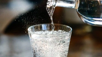 Denemeyen kalmadı, sürüp 5 dakika bekleyin! Maden suyu imdada yetişiyor