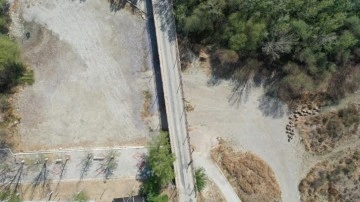 Denizli'de 852 yıllık gelenek kuruyan nehirde sembolik olarak yapıldı