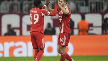 Devler Ligi'nde müthiş düello! 4 dakika geri döndüler