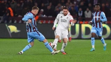 Devlerin düellosu nefes kesti! 10 kişilik Kartal skoru koruyamadı