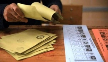 Dikkat &ccedil;eken anket! Kararsız se&ccedil;menin tercihi hangi parti olacak?