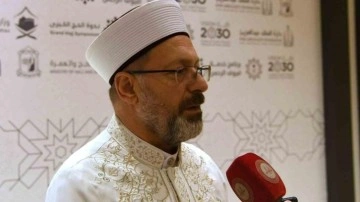 Diyanet İşleri Başkanı Erbaş'ın eşiyle ilgili hac iddiasına yalanlama