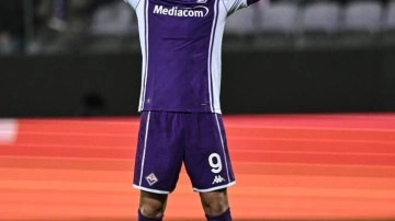 Dzeko 1-0 sonrası kendi taraftarına tepki gösterdi! İtalya bunu konuşuyor