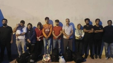 Edirne'de göçmen operasyonu: 23 kaçak göçmen yakalandı