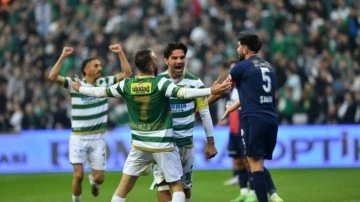 Efsane takım evinde coştu! Binlerce taraftarının önünde fark attı