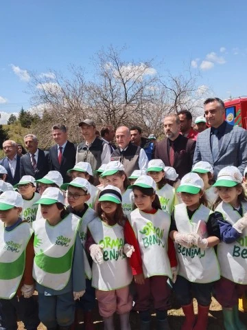 Elazığ&rsquo;da &ldquo;Orman Benim&rdquo; Etkinliğiyle Yeşil Vatan Bilinci Aşılanıyor