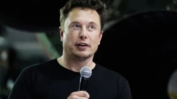 Elon Musk WhatsApp'a 'g&uuml;venilemeyeceğini' iddia etti
