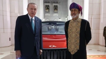 Erdoğan'dan, Umman Sultanı Heysem bin Tarık'a Togg hediyesi