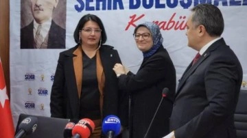 Erdoğan'ın &ccedil;ağrısından sonra İYİ Parti'de yeni istifalar: AK Parti'ye ge&ccedil;tiler