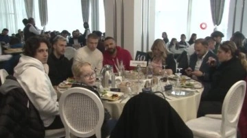 ERU &Ccedil;ocuk Kemik İliği Nakil Merkezi 500. naklini kutluyor