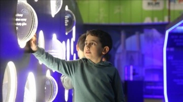 Erzurum'da &ccedil;ocuklar T&uuml;rkiye&rsquo;nin uzay misyonunu yakından tanıyor