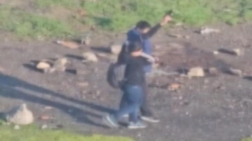 Esenyurt’ta kurusıkı tabancayla ateş eden ortaokul öğrencilerine gözaltı