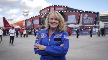 Eski NASA yöneticisinden TEKNOFEST övgüsü! 'Türkiye'nin geleceğini güvence altına alıyor!&