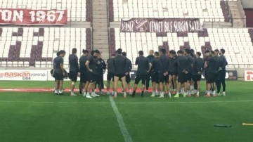 Eski Süper Lig ekibinde kritik maç öncesi sakatlık: Antrenmana çıkmadı