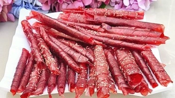 Evde yapmak &ccedil;ok kolay erik pestili tarifi m&uuml;kemmel formda!