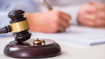Evli çiftler dikkat! Yargıtay'dan emsal karar: Evi terk etmek 'tam kusurlu' sayıldı