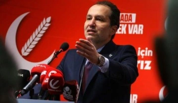Fatih Erbakan: Erbakan Hocamız, asla ama asla CHP&rsquo;yle birlikte olmazdı!