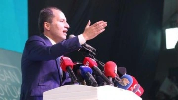 Fatih Erbakan'dan İmamoğlu &ccedil;ıkışı: En &ccedil;ok o sevindi