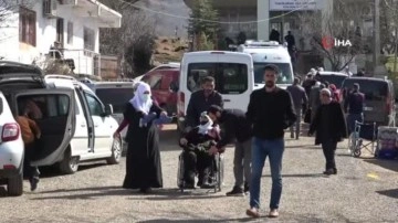 Fel&ccedil;li vatandaşların ziyaret edip şifa buldukları iddia edilen t&uuml;rbe vatandaşların akınına uğruyor