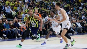 Fenerbahçe Beko evinde yıkıldı: BAE temsilcisi galip