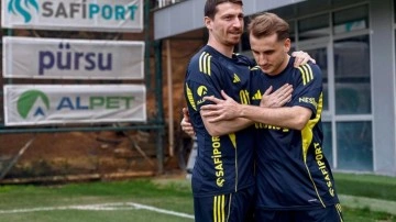 Fenerbahçe'de merakla beklenen buluşma gerçekleşti! Mert Hakan ve Kerem ne konuştu?