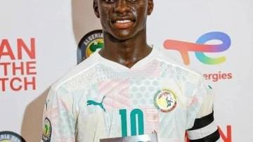 Fenerbahçe'den transferde ters köşe! Mane'nin veliahtı İstanbul'da