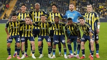 Fenerbahçe'nin UEFA listesinde değişiklik! Türk oyuncu kadroda