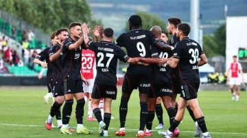 Fırtına Dolmabahçe'de de sürecek mi? Beşiktaş, play-off aşkına St. Patrick's karşısında!
