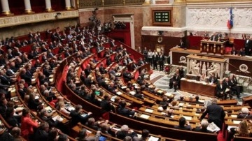 Fransa Meclisi'nden tartışmalı yasa: O hastaların ölmesine yardım edilecek!