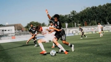 Galatasaray'a UEFA Gençlik Ligi’nde soğuk duş! Frankfurt farklı kazandı