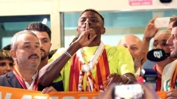Galatasaray Osimhen'e kavuşuyor! İstanbul'a geliş tarihi açıklandı