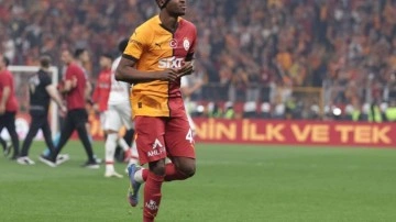 Galatasaray yeni bir rekor kırmak üzere: Gözler Napoli'de