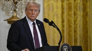 Gazetecilerden Trump'a terleten soru: Amaç Venezuela'da 'rejim değişikliği' mi?