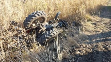 Gaziantep'te feci kaza: Traktörün sürücüsü öldü