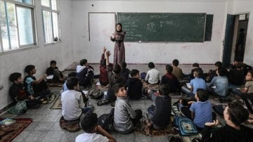 Gazze'de 2 yıl aradan sonra ders zili çaldı