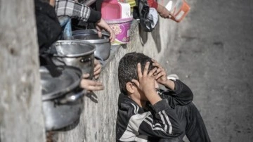 Gazze'deki soykırım açlıkla sürerken tüm dünyada israf kol geziyor!