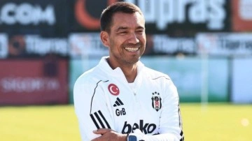 Giovanni van Bronckhorst dünya devine gidiyor