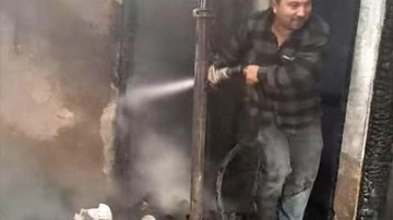 Giresun’da yıldırım düştü: Evde yangın çıktı, cami hasar gördü