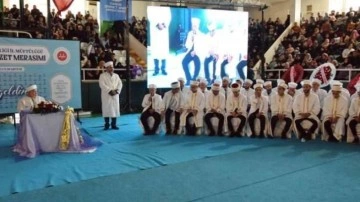 Giresun&rsquo;da 227 hafızın gurur g&uuml;n&uuml;... İcazetlerini aldılar