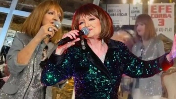 G&uuml;lden Karab&ouml;cek'in g&ouml;r&uuml;nt&uuml;leri g&uuml;ndem oldu! Menajerinden a&ccedil;ıklama