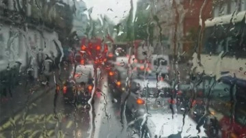 Güneşe aldanmayın! Uzmanlar uyardı: Soğuk hava dalgası geri geliyor!