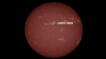 G&uuml;neş'teki bir leke D&uuml;nya'nın &uuml;&ccedil; katı b&uuml;y&uuml;kl&uuml;ğ&uuml;ne ulaştı