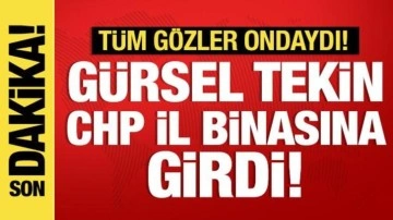 Gürsel Tekin, CHP İstanbul İl binasına giriş yaptı