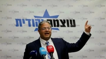 Haaretz yazarından kan donduran idam analizi: Şehir meydanında asalım!