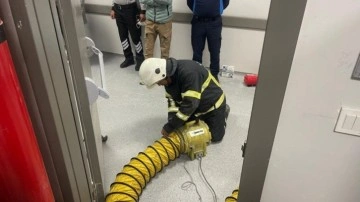 Hastanede yangın: Hastalar tahliye edildi, yangın söndürüldü